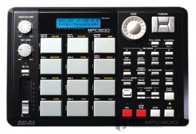 DJ контроллер AKAI MPC500